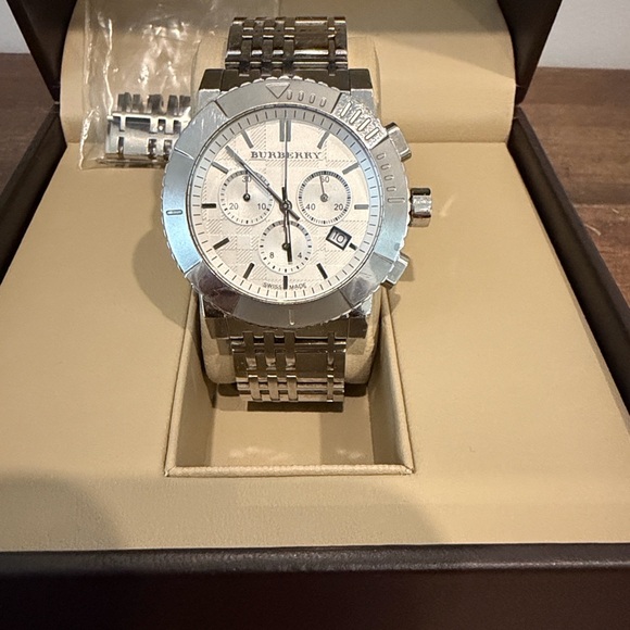Burberry Men’s Trench Stainless Steel Chronograph Watch - Picture 2 of 5